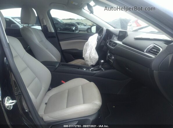 JM1GL1V52H1149547 2017 MAZDA CX-3 Черный Вид салона спереди