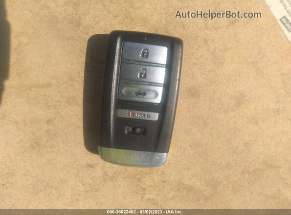 19UDE2F74HA010475 2017 ACURA ILX Черный Вид панели приборов