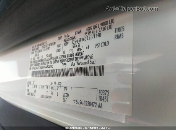 1FBZX2YM5HKA52850 2017 FORD TRANSIT WAGON White Vista del compartimento del motor