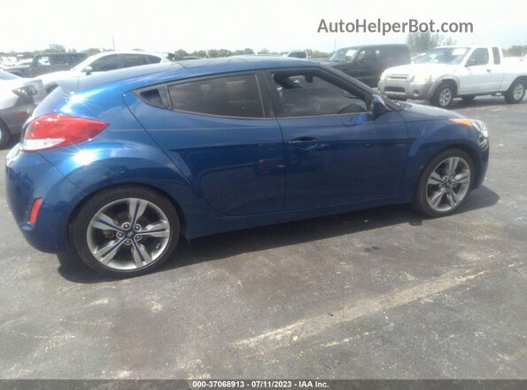 KMHTC6AD9HU322239 2017 HYUNDAI VELOSTER Blue Tył prawy