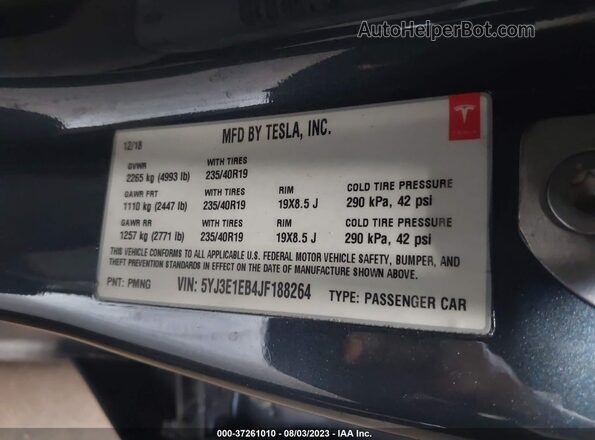 5YJ3E1EB4JF188264 2018 TESLA MODEL 3 Серый Вид наклейки с VIN-кодом