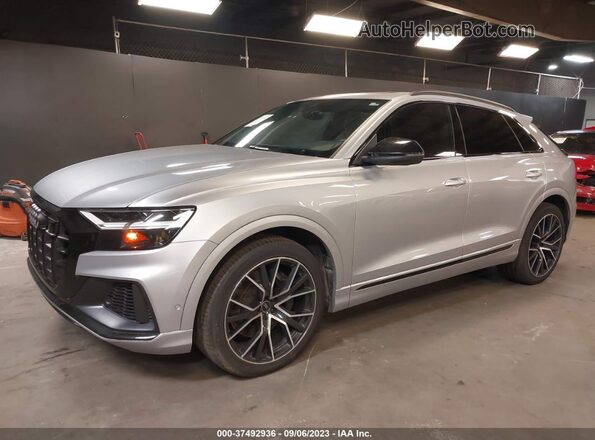 WA1AWBF18MD008712 2021 AUDI SQ8 Silver Vista tres cuartos delantera izquierda