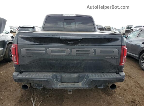 0K1756364800 2019 FORD F150 Черный Вид задней части салона