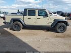 2020 Jeep Gladiator Sport 4x4 Cream vin: 1C6HJTAG2LL203480