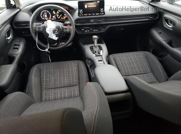3CZRZ2H33RM701224 2024 HONDA HR-V Белый Вид панели приборов