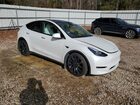 2023 Tesla Model Y White vin: 7SAYGDEF4PF699800