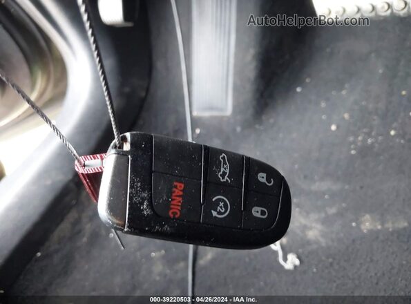 2C3CDXGJ4LH178118 2020 DODGE CHARGER Черный Вид панели приборов