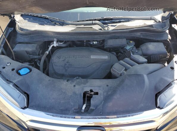 5FPYK3F76JB014174 2018 HONDA RIDGELINE Black Widok wnętrza z tyłu