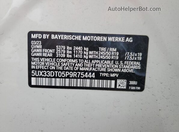 5UX33DT05P9R75444 2023 BMW X4 White Widok komory silnika