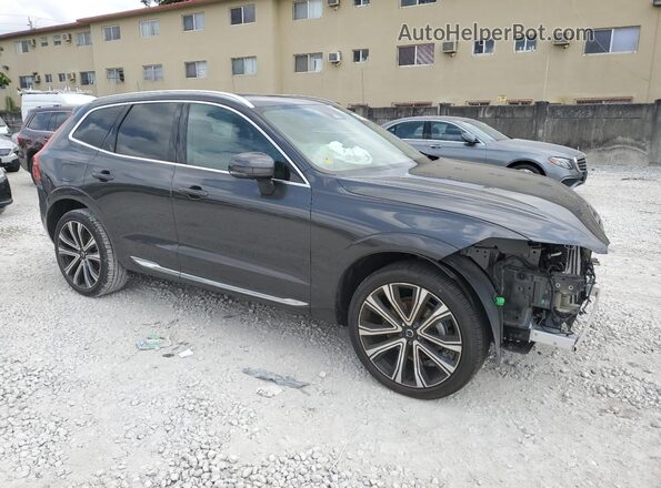 YV4L12DA7P1295138 2023 VOLVO XC60 Серый Передняя правая четверть