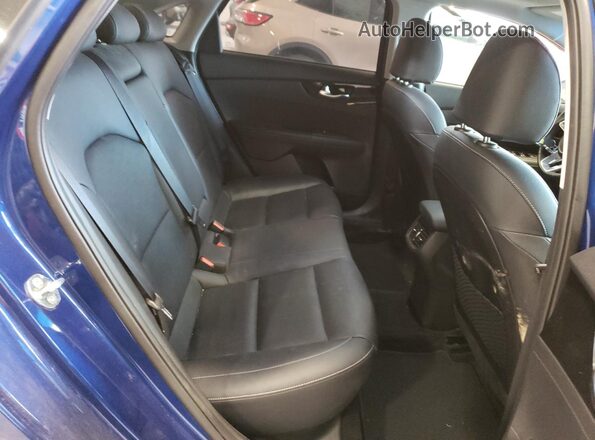 3KPF54AD7ME337363 2021 KIA FORTE Синий 
