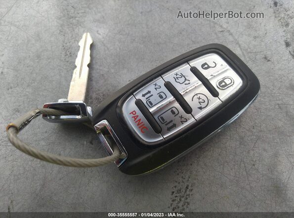 2C4RC1DG6MR506262 2021 CHRYSLER VOYAGER Серебряный Вид панели приборов