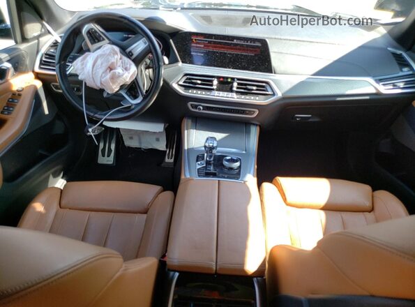 5UXJU4C02M9E97812 2021 BMW X5 Черный Вид панели приборов