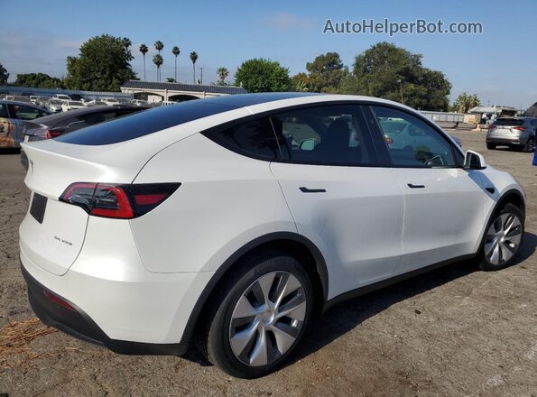 7SAYGDEE7RF079016 2024 TESLA MODEL White Հետևի աջ
