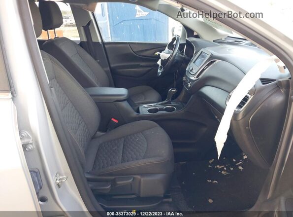 2GNAXUEV9M6137731 2021 CHEVROLET EQUINOX Серебряный Вид салона спереди