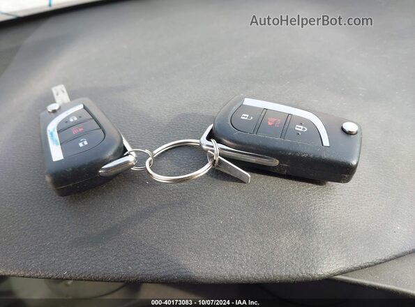 2T3H1RFV3LW073578 2020 TOYOTA LE Белый Вид панели приборов