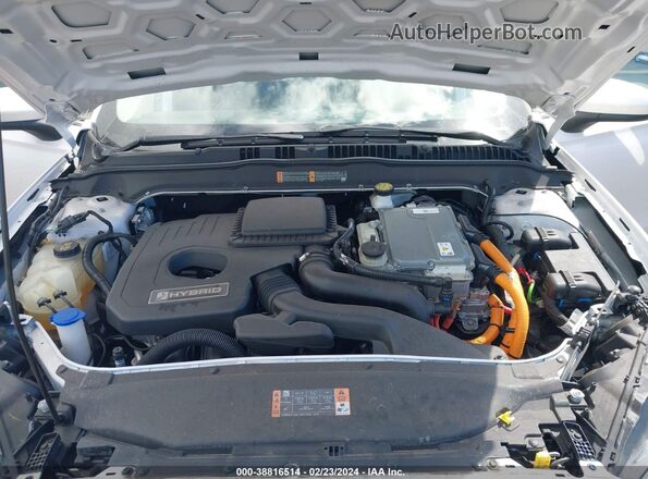 3FA6P0LUXLR226531 2020 FORD FUSION White Widok z tyłu