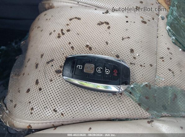5LMJJ3HT7KEL12946 2019 LINCOLN NAVIGATOR L Gray Widok deski rozdzielczej