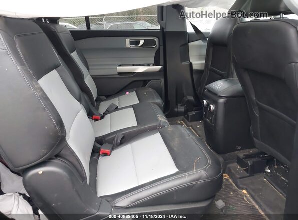 1FMSK8DH4RGA45010 2024 FORD FORD EXPLORER Gray Vista de la etiqueta del VIN