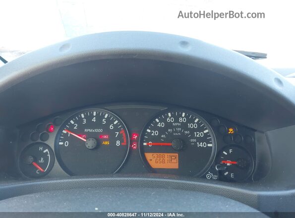 1N6ED0CE5MN701236 2021 NISSAN FRONTIER Red Widok tylnych siedzeń