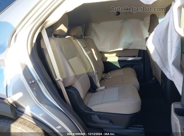 1FMSK8DH9RGA57489 2024 FORD FORD EXPLORER Silver Вид наклейки з VIN-кодом