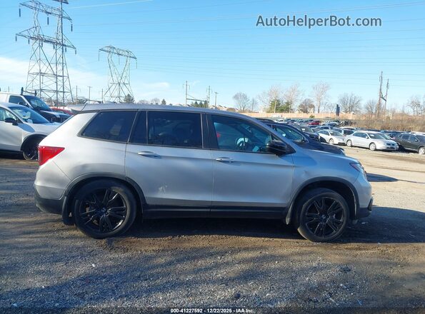 5FNYF8H21MB039774 2021 HONDA PASSPORT Серебряный Вид задней части салона