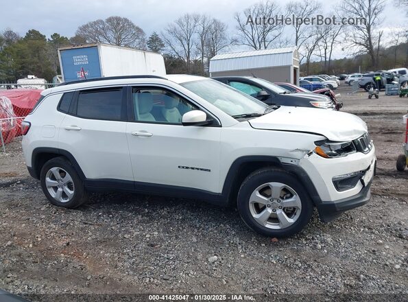3C4NJCBB3MT570909 2021 JEEP COMPASS Белый Вид задней части салона