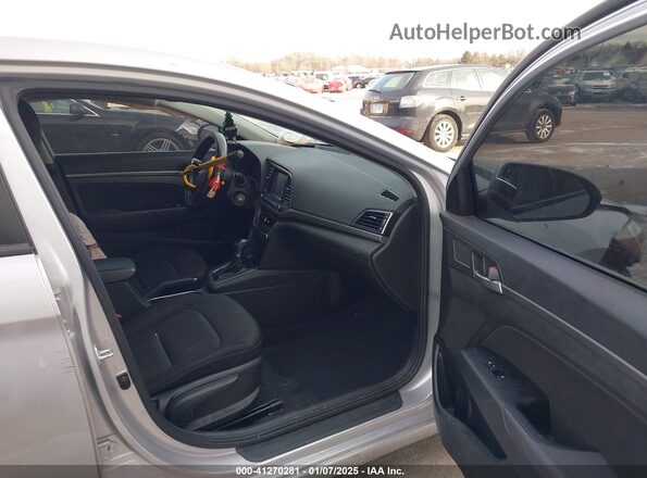 5NPD84LF8JH378573 2018 HYUNDAI ELANTRA Silver Vista interior delantera