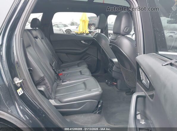 WA1LHAF70HD053361 2017 AUDI Q7 Blue Widok naklejki z numerem VIN
