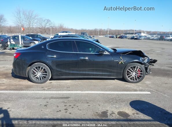 ZAM57XSA8J1293170 2018 MASERATI GHIBLI Black Вид задньої частини салону