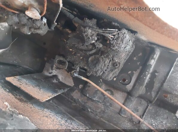 1C4RJEBG6HC819813 2017 JEEP GRAND CHEROKEE Серый Вид подкапотного пространства
