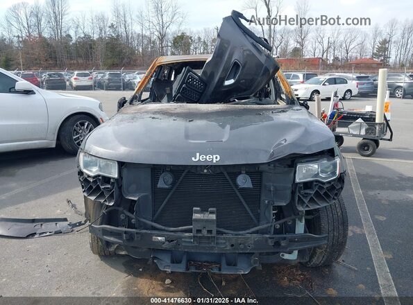 1C4RJEBG6HC819813 2017 JEEP GRAND CHEROKEE Серый Вид щитка приборов