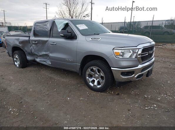 1C6SRFMT7MN642009 2021 RAM 1500 Серебряный Передняя правая четверть