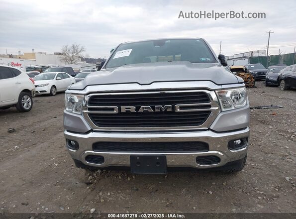 1C6SRFMT7MN642009 2021 RAM 1500 Серебряный Вид панели приборов