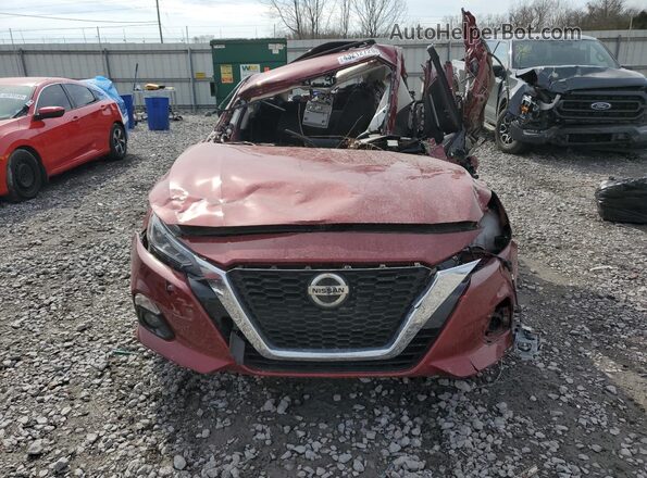1N4BL4EV3MN360020 2021 NISSAN ALTIMA Красный Вид спереди