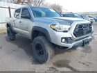 2019 Toyota Tacoma Trd Off Road Silver vin: 3TMCZ5AN8KM208475