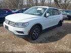 2021 Volkswagen Tiguan 2.0t Se/2.0t Se R-line Black/2.0t Sel White vin: 3VV2B7AX1MM070358