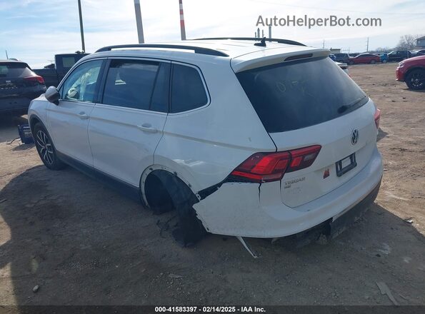3VV2B7AX1MM070358 2021 VOLKSWAGEN TIGUAN White Trasero izquierdo