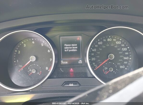 3VV2B7AX1MM070358 2021 VOLKSWAGEN TIGUAN White Vista de los asientos traseros