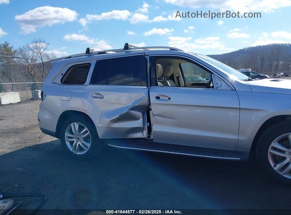 4JGDF6EE1KB237753 2019 MERCEDES-BENZ GLS 450 Серебряный Вид спереди