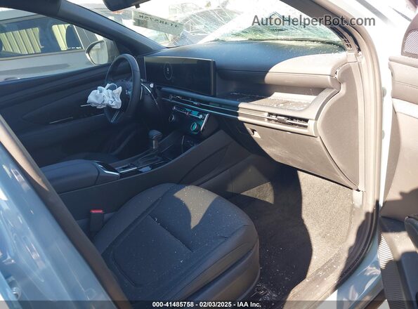 5NTJDDDF4SH130417 2025 HYUNDAI SANTA CRUZ Синий Вид салона спереди