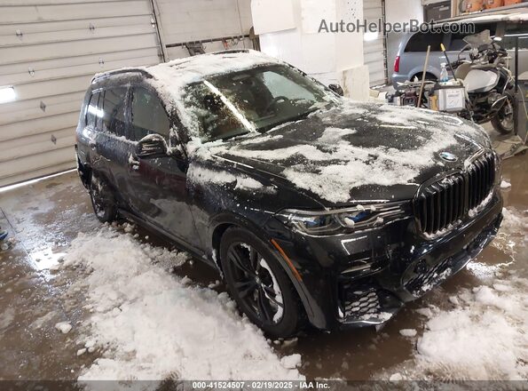 5UXCX6C01N9M34758 2022 BMW X7 Black Передня права чверть