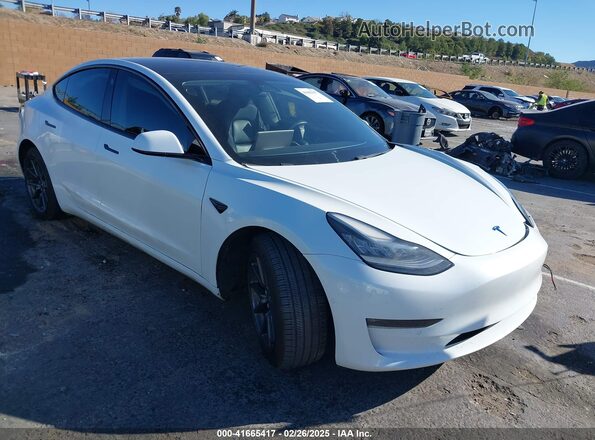 5YJ3E1EB9JF088774 2018 TESLA MODEL 3 White Przód prawy