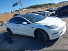 2018 Tesla Model 3 Long Range/performance White vin: 5YJ3E1EB9JF088774