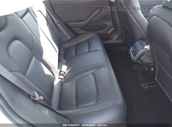 5YJ3E1EB9JF088774 2018 TESLA MODEL 3 White Widok naklejki z numerem VIN