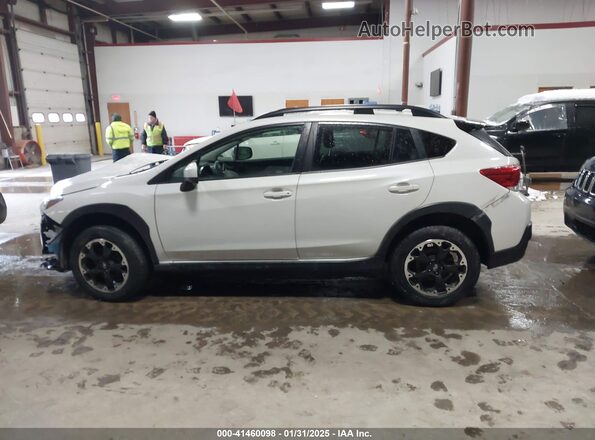 JF2GTAEC8M8294352 2021 SUBARU CROSSTREK White 