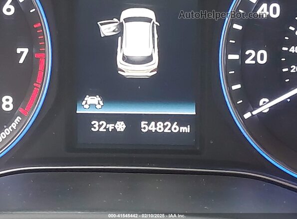 KM8K2CAAXMU733663 2021 HYUNDAI KONA Красный 