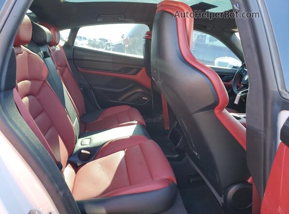 WP0AC2Y10LSA71067 2020 PORSCHE TAYCAN Белый Вид задних сидений