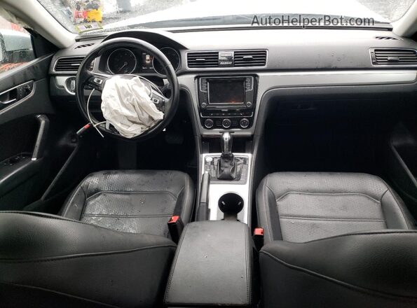1VWLA7A36KC005195 2019 VOLKSWAGEN PASSAT Silver წინა პანელის ხედი