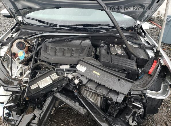 1VWLA7A36KC005195 2019 VOLKSWAGEN PASSAT Silver უკანა სალონის ხედი
